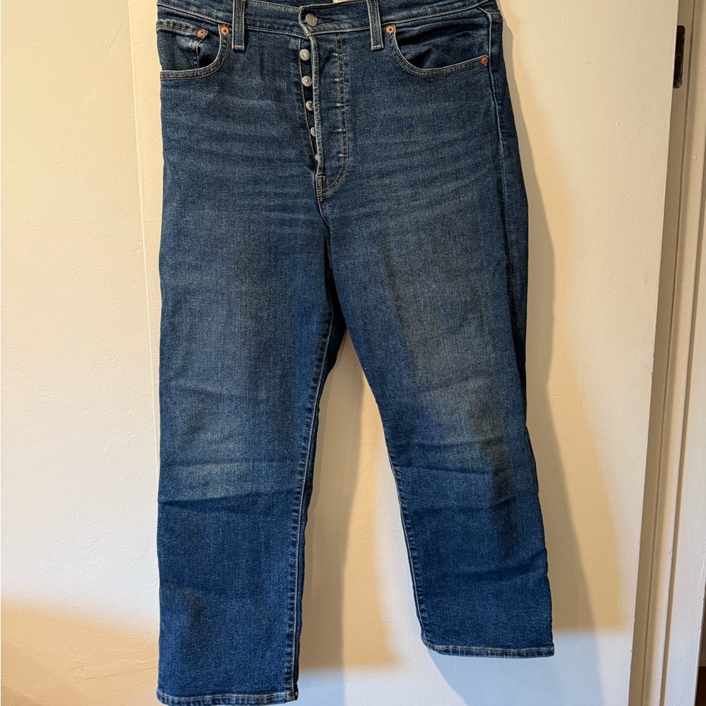 Levi’s Ribcage Straight Ankle Jeans